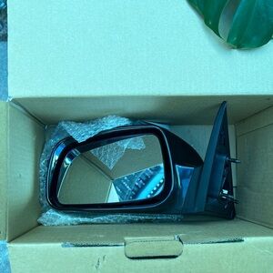 Toyota Camry left  driver side rear view mirror 2007-2011